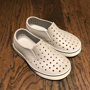 Toddler boys native slip ons size 12